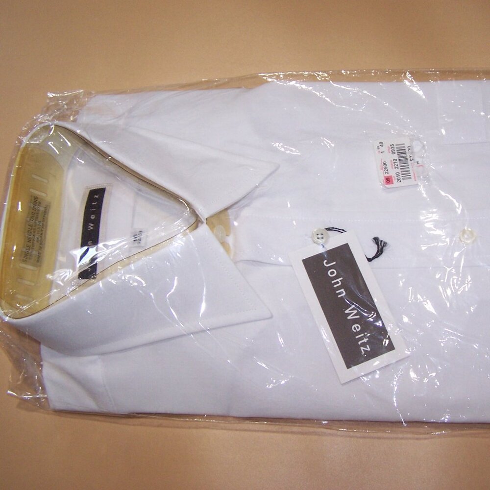 John Weitz Men Stylish Long Sleeve White Dress Shirt 16 x 32/33 w/Point Collar